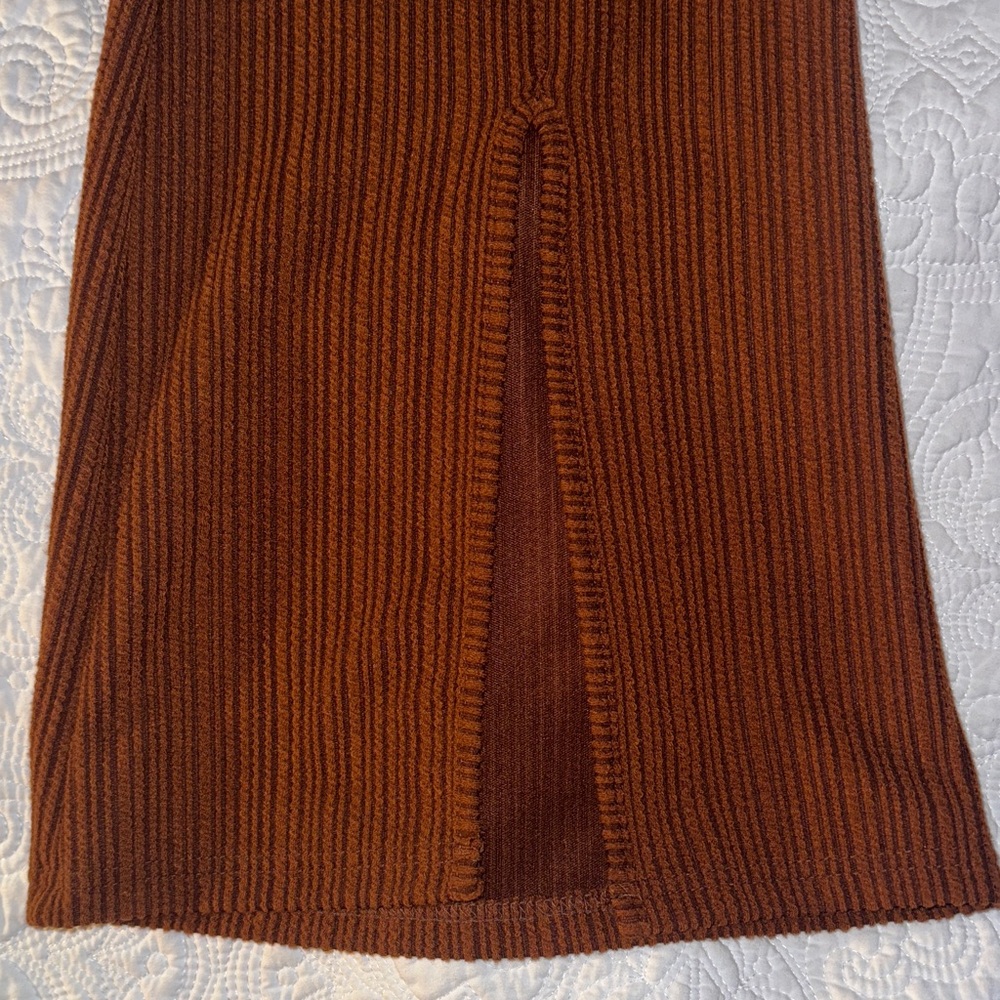 SHEIN Rust Ribbed Pants - Picture 4 of 4